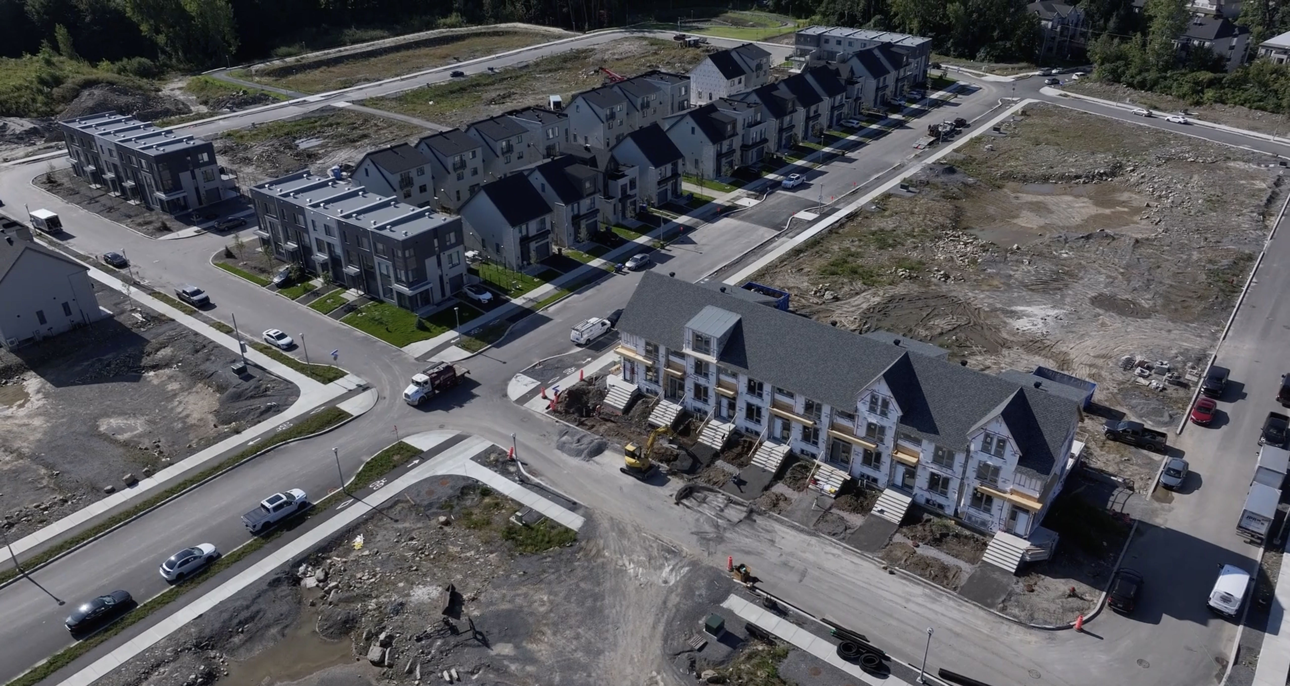 Vue de drone du quartier résidentiel neuf Metta à Ste-Dorothée